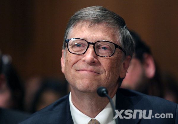 比尔盖茨20年内捐出几乎全部财富，指责马斯克“杀害贫困儿童”