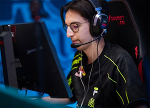 ⁠arrozdoce⁠：队伍进步超出想象，目标是进入前十