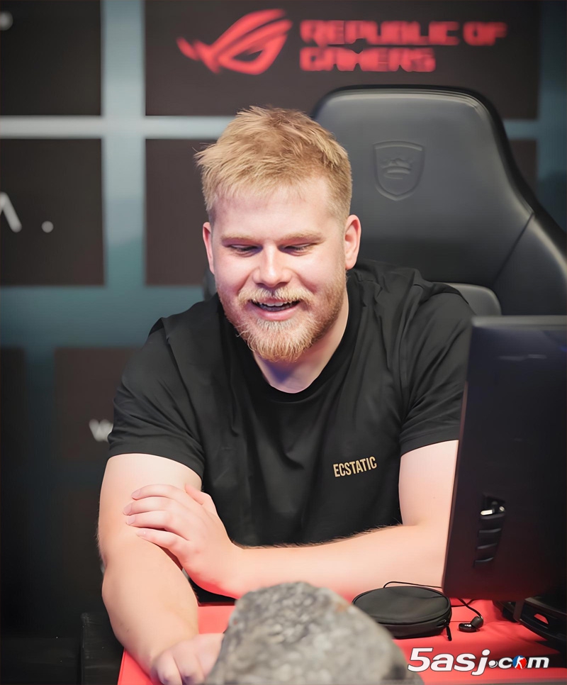 ECSTATIC北欧冠军联赛夺冠 队员TMB访谈:我们目标是IEM科隆和年底的Major ECSTATIC北欧冠军联赛夺冠 队员TMB访谈:我们目标是IEM科隆和年底的Major