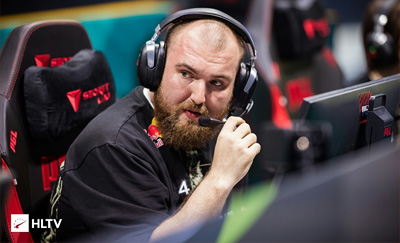 chopper谈s1mple复出：夺冠才值得欢呼！FaZe首秀1.11 rating难掩团队低迷