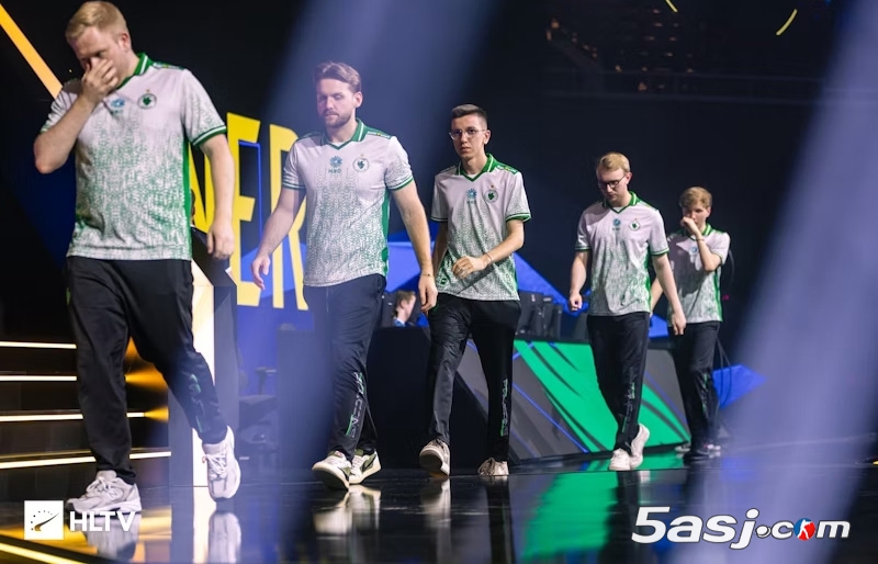 NiKo谈Falcons败北Vitality：半决赛非最差结果 目标奥斯汀Major夺冠 | IEM达拉斯赛后专访