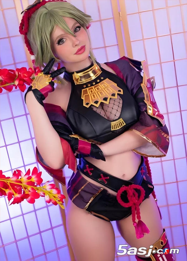 欧美Coser Mikomin游戏人物美照：小姐姐可是号称Cosplay界女菩萨