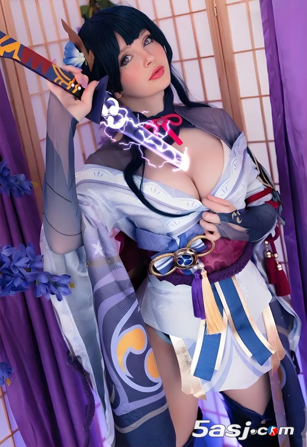 欧美Coser Mikomin游戏人物美照：小姐姐可是号称Cosplay界女菩萨