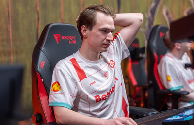 ‌BB战队核心选手Pure去向成谜 内部人士与解说爆料存分歧