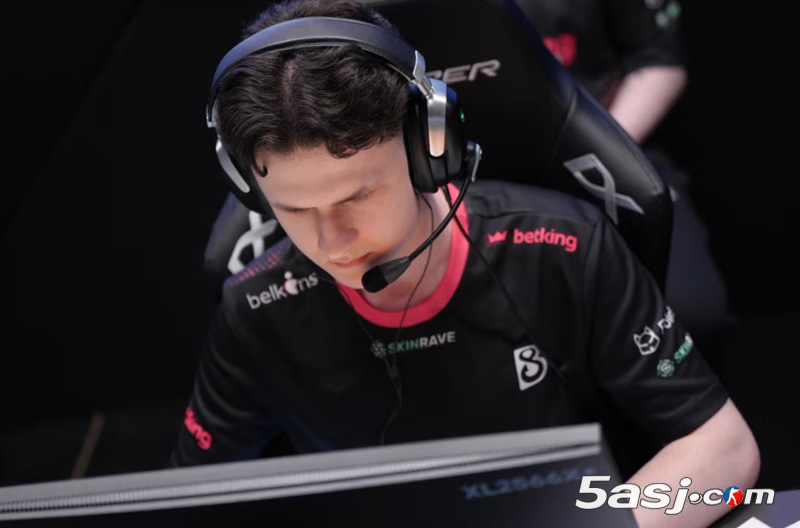 乌克兰新锐B8出征奥斯汀Major！npl双担指挥&明星选手首谈带队心路