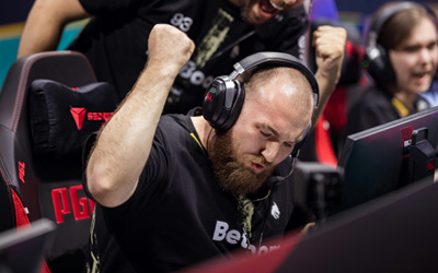 哈萨克斯坦媒体98mag.kz采访Spirit指挥chopper：最低目标是Major淘汰赛！