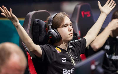 CS2最强步枪手之争落幕？Spirit队长Chopper：Donk就是历史级天才！