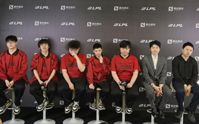 LPL第二赛段收官战 | FPX全员采访实录：从TheShy压制到未来调整方向