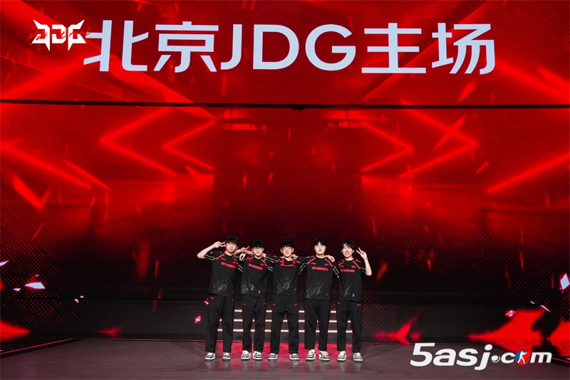 JDG爆冷止步八强！全年积分仅20分排第七 恐无缘S赛冒泡赛