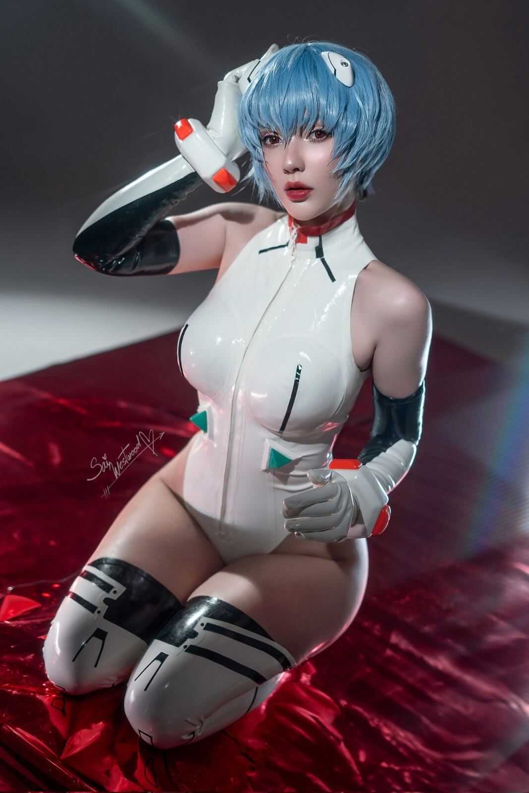 九头身美女Cos《艾尔登法环：黑夜君临》女爵、梅琳娜、玛丽卡作品大赏