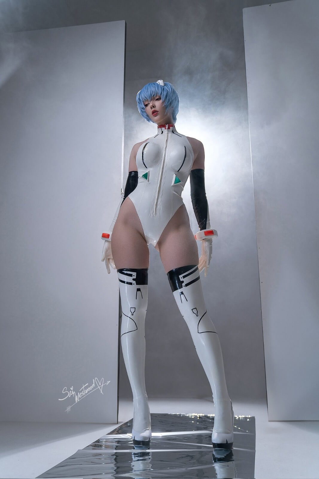 九头身美女Cos《艾尔登法环：黑夜君临》女爵、梅琳娜、玛丽卡作品大赏