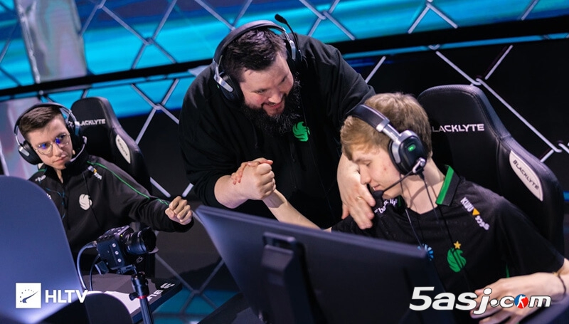 Falcons狙击手m0NESY专访:备战BLAST奥斯汀Major,谈转会心路与zonic执教体验 Falcons狙击手m0NESY专访:备战BLAST奥斯汀Major,谈转会心路与zonic执教体验