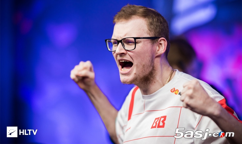 Boombl4专访:BetBoom线下赛首秀3-1晋级,坦言Ax1Le状态挣扎但仍是关键先生 Boombl4专访:BetBoom线下赛首秀3-1晋级,坦言Ax1Le状态挣扎但仍是关键先生