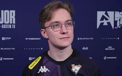 FL4MUS坦承生涯最差赛季 誓言奥斯汀Major证明自我 Virtus.pro选手专访