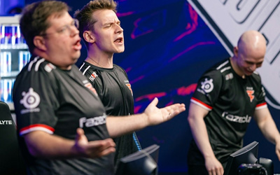 FaZe 13-3碾压HEROIC：s1mple赛后嘲讽，karrigan回应，奥斯汀Major