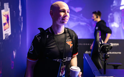 EliGE专访：s1mple状态接近巅峰 FaZe剑指奥斯汀Major