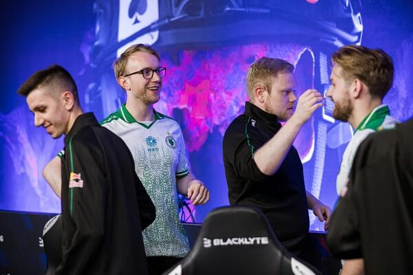 Falcons逆转OG保留Major希望，TeSeS放话：必晋级！