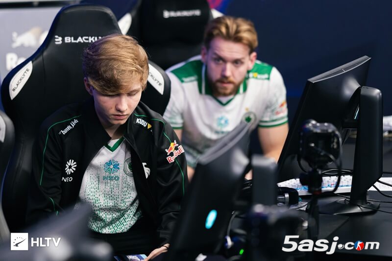 NiKo谈Falcons溃败：个人状态下滑+手枪局崩盘导致Major出局