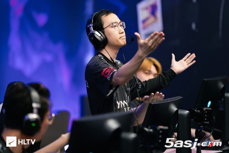 C4LLM3SU3专访:LVG剑指打破TYLOO纪录 中国战队首进Major16强引爆全球热议 C4LLM3SU3专访:LVG剑指打破TYLOO纪录 中国战队首进Major16强引爆全球热议