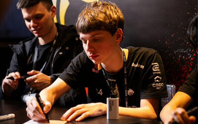 17岁天才kyousuke天价加盟Falcons！200万美元创青训转会纪录