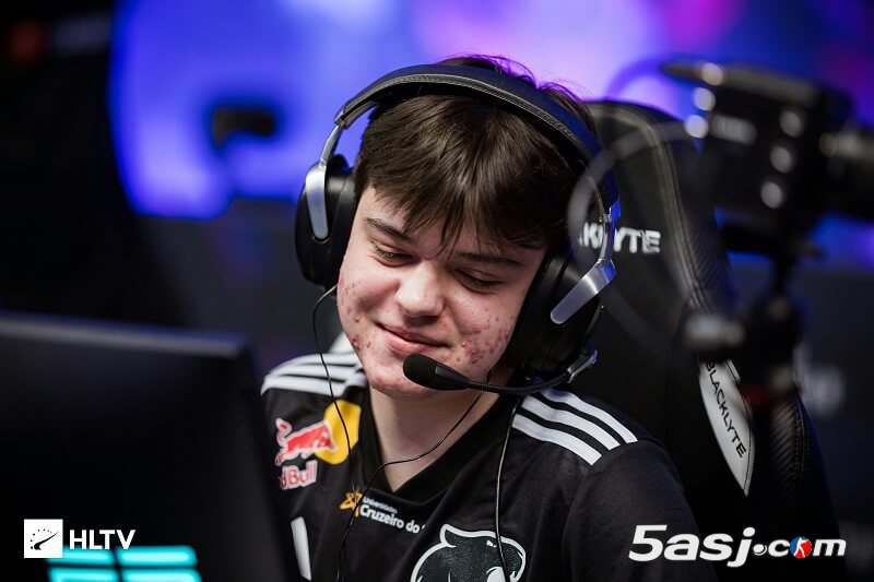 FURIA 3-0横扫晋级BLAST奥斯汀Major淘汰赛 | YEKINDAR与molodoy赛后专访