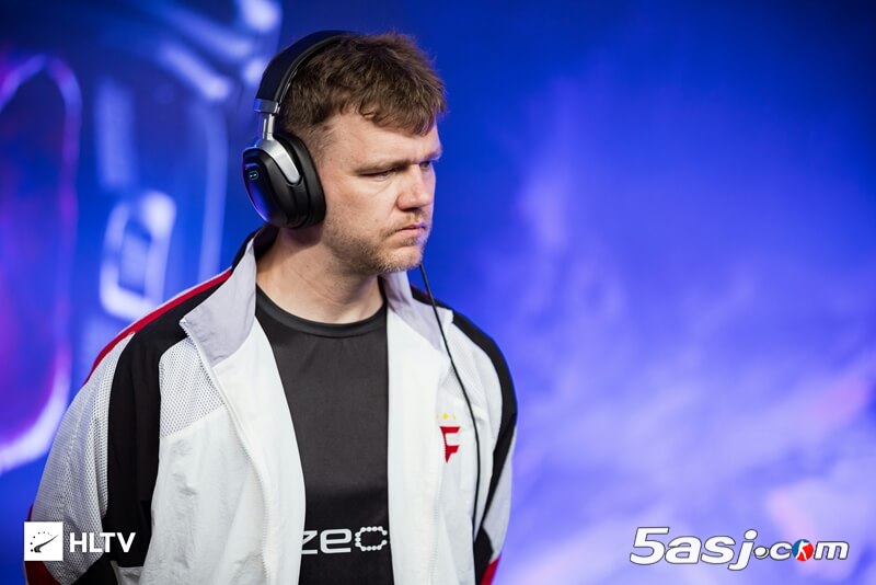 NEO教练专访：FaZe剑指奥斯汀Major决赛 家人支持成最强后盾