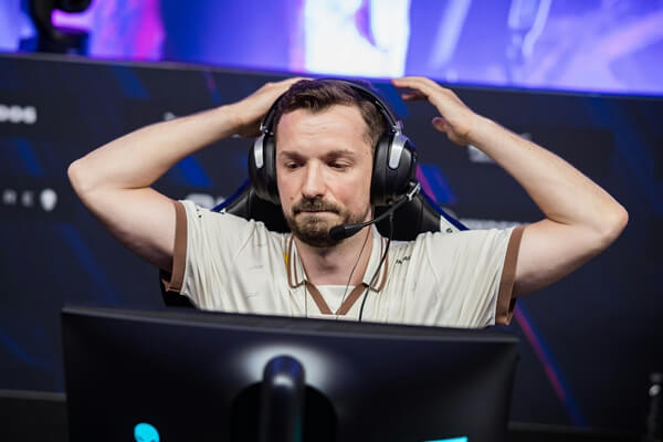 huNter-含泪复盘：G2加时惜败蒙古队 Major征程遗憾落幕