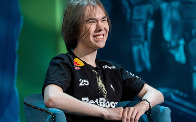 donk谈BO1赛制争议：实力碾压无惧爆冷 Spirit奥斯汀Major全胜晋级 | CSGO赛事