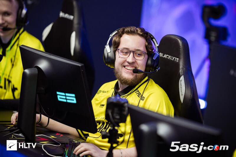 奥斯汀Major精彩爆冷全回顾：Falcons陨落 Legacy逆袭 s1mple王者归来 | 淘汰赛对阵解析