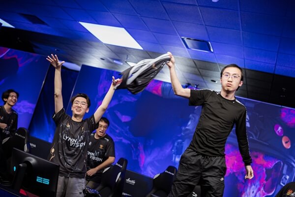 奥斯汀Major精彩爆冷全回顾：Falcons陨落 Legacy逆袭 s1mple王者归来 | 淘汰赛对阵解析