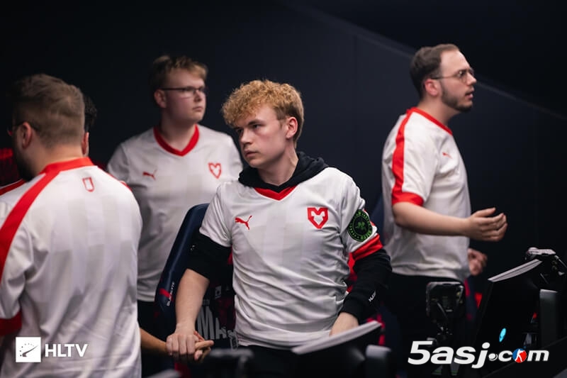 MOUZ指挥Brollan赛后采访：Vitality成最大阻碍 新赛季将卷土重来