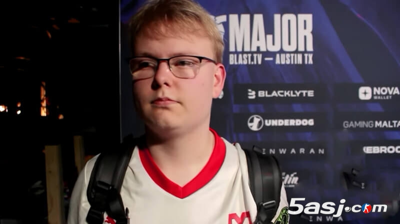 Jimpphat谈MOUZ不敌Vitality：无惧心魔，对手实力碾压 | 奥斯汀Major赛后专访