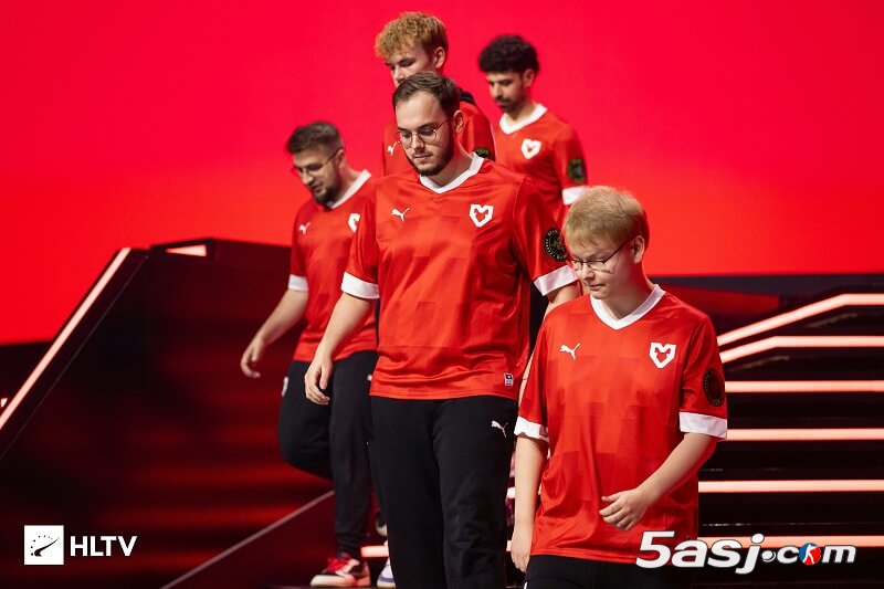 Spinx：MOUZ击败Spirit晋级Major半决赛，目标证明仍是顶级战队