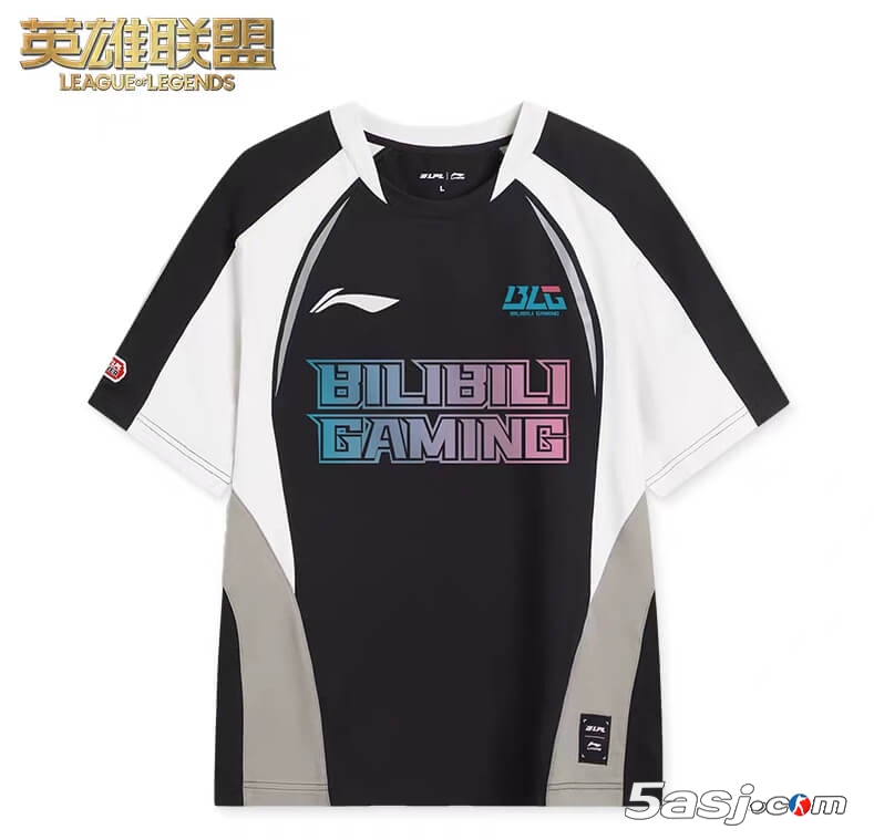 2025LPL战队MSI出征服正式发售 限量款外套999元 T恤399元 2025LPL战队MSI出征服正式发售 限量款外套999元 T恤399元