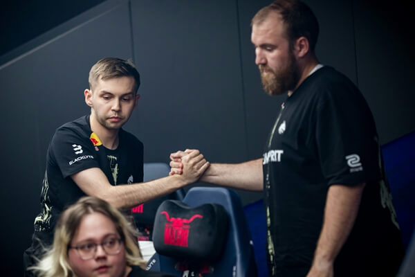 Spirit阵容调整分析：magixx或成换人首选 | donk/sh1r