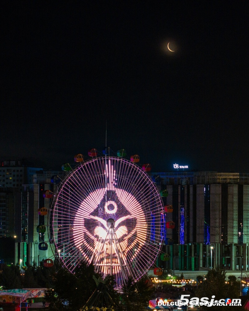 The MongolZ巨型LOGO闪耀乌兰巴托摩天轮 亚洲CS历史最佳战绩战队获家乡力挺