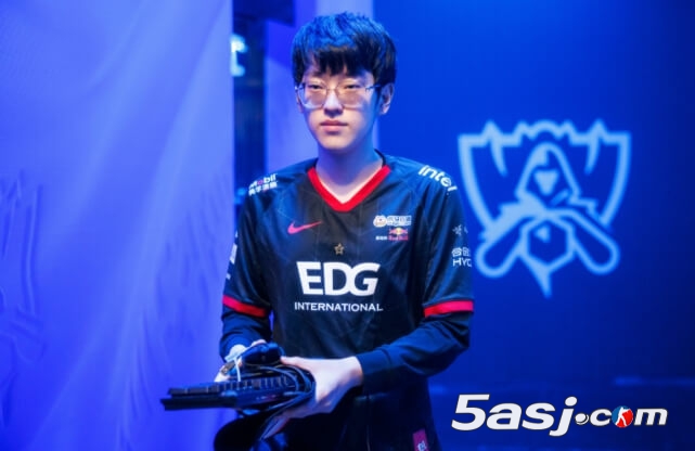 Scout赔偿EDG 3341万事件解析 | LPL合同纠纷 韩援薪