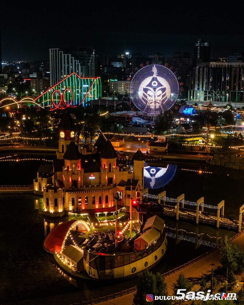 The MongolZ巨型LOGO闪耀乌兰巴托摩天轮 亚洲CS历史最佳战绩战队获家乡力挺