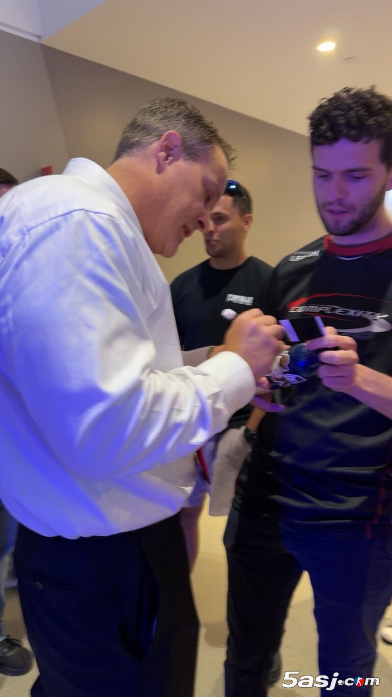 Complexity老板Jason Lake盛赞奥斯汀Major:北美CS热情依旧 Complexity老板Jason Lake盛赞奥斯汀Major:北美CS热情依旧