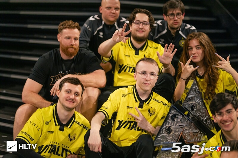 mezii专访:英国CS首位Major冠军 BBC谈夺冠心路与电竞梦想 mezii专访:英国CS首位Major冠军 BBC谈夺冠心路与电竞梦想