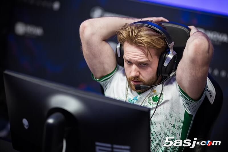 《Talking Counter》Major深度解析:BO1赛制存废、Vitality王朝争议与NiKo choke论战 | CSGO电竞评论 《Talking Counter》Major深度解析:BO1赛制存废、Vitality王朝争议与NiKo choke论战 | CSGO电竞评论