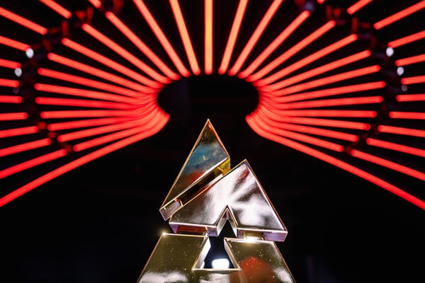 BLAST伦敦公开赛小组赛转线上原因解析 赛程密集 战队压力 VRS积分 赛事调整