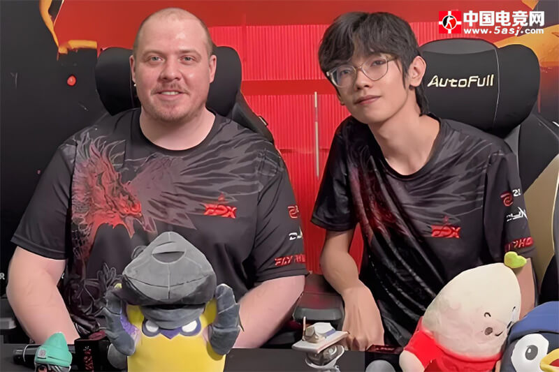 FPX 2-0横扫WOL赛后专访：BerLIN回归首秀惊艳 LEGIJA教练盛赞团队战术执行