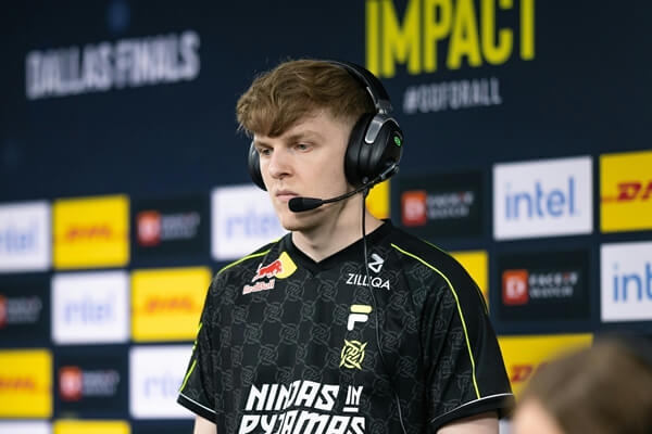 Falcons官宣成立青训队 前NIP女队教练NaToSaphiX执