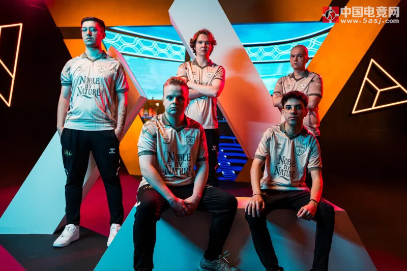 群星璀璨!2025电竞世界杯EMEA赛区《无畏契约》代表队荣耀集结 EWC官方分享定妆照 群星璀璨!2025电竞世界杯EMEA赛区《无畏契约》代表队荣耀集结 EWC官方分享定妆照