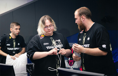 独家：前Spirit功勋选手magixx或将以指挥身份回归 接替chopper执掌绿龙帅印