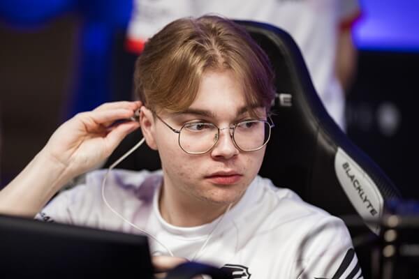 M80官宣HexT加盟替代reck 北美CSGO战队阵容调整 选手数据对比分析