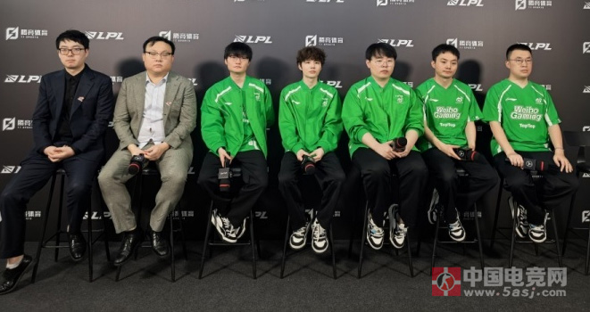 WBG惨遭iG零封！赛后群访全员反思：中期决策混乱成致命伤