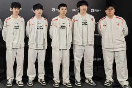 TES 2-1力克AL赛后访谈：沙皇版本答案？369自曝换线失误