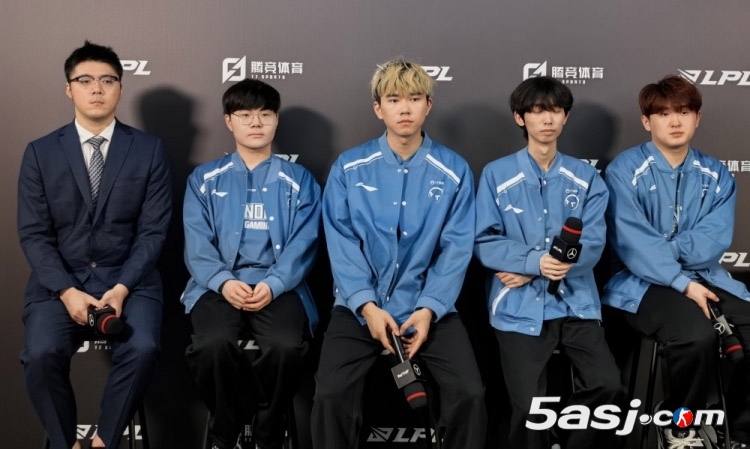 TT三连败后教练组紧急调整！1xn小火龙难挽颓势 队员坦言：沟通比前两场好一点